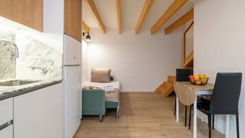 1 chambre, fer et planche à repasser, Wi-Fi gratuit, draps fournis