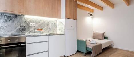 1 chambre, fer et planche à repasser, Wi-Fi gratuit, draps fournis