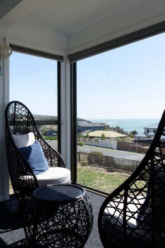 Ocean View Retreat at Greens Beach