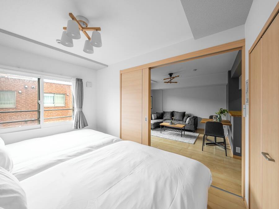 Iron/ironing board, free WiFi