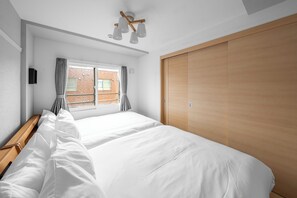 アイロン / アイロン台、WiFi (無料)