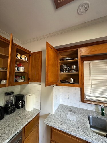 Spacious 4-Bedroom Retreat Near Downtown & San Marco – Jacksonville Charm