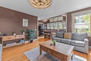 Téléviseur connecté, foyer