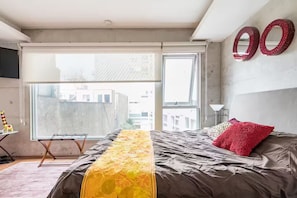 1 chambre, coffres-forts dans les chambres, bureau