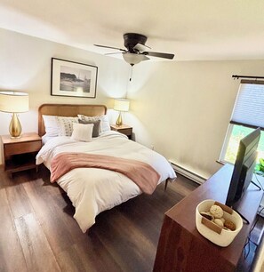 2 chambres, fer et planche à repasser, accès Internet, draps fournis