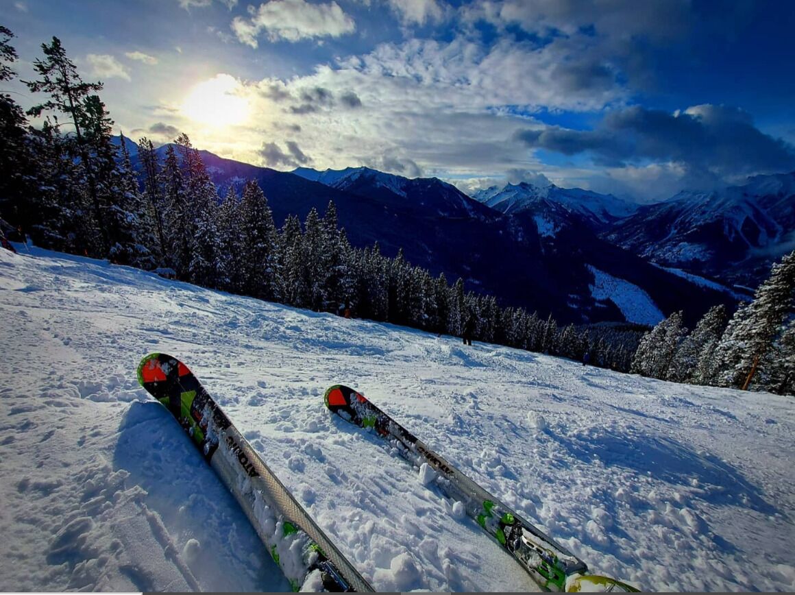Snow and ski sports