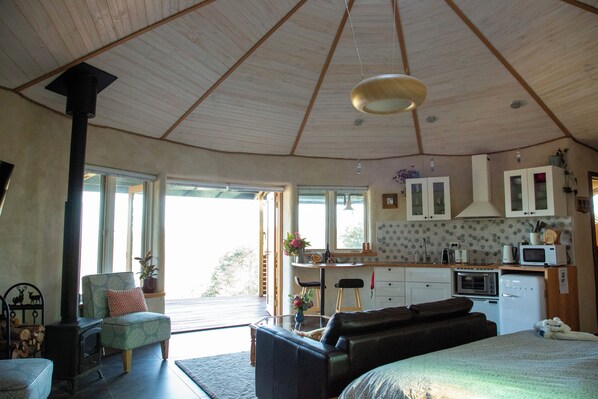 1 soverom, strykejern/-brett, wi-fi (inkludert) og sengetøy