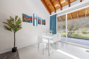 Dining - Peaceful Bushland Retreat with Treetop Hills Views (Wonga Park)