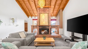 TV, fireplace - Country Retreat 3 Cottages | Pool | Mountain Views (Wonga Park)