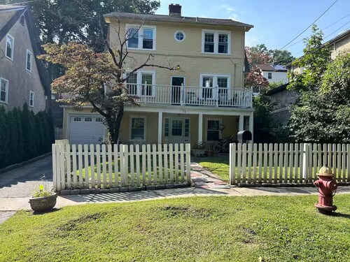 Guest Suite - 21 mins to New York City