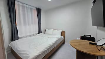 Dobbeltrom | Sengetøy av topp kvalitet, blendingsgardiner og wi-fi (inkludert)