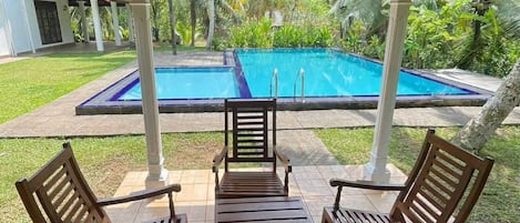 Comfort Villa, Balcony, Garden View | Terrace/patio