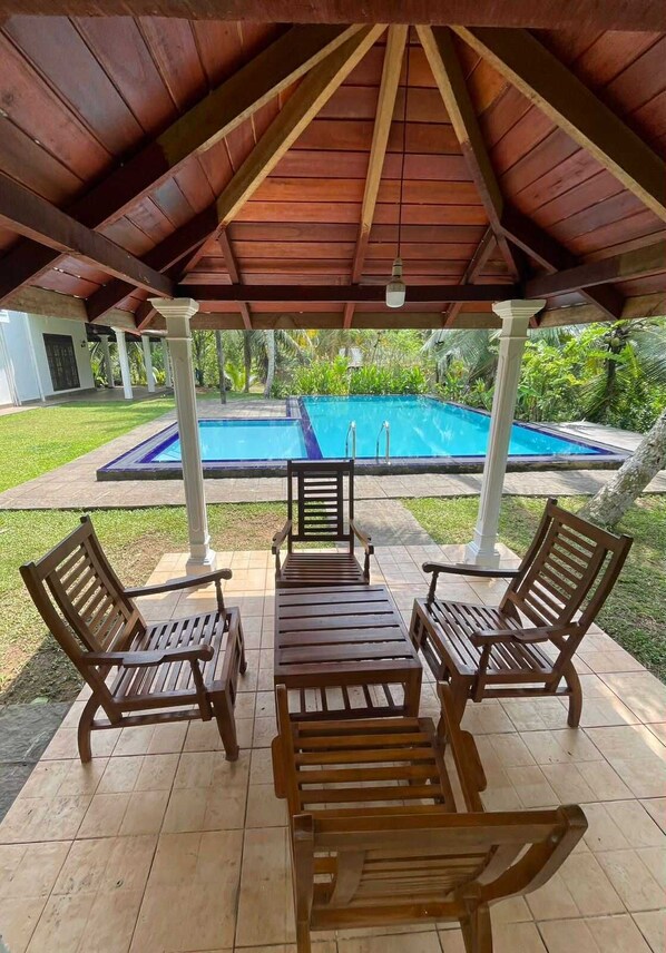 Comfort Villa, Balcony, Garden View | Terrace/patio