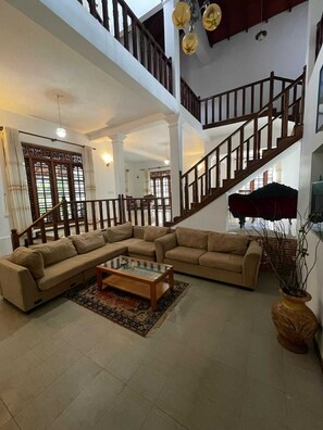 Comfort Villa, Balcony, Garden View | Bathroom