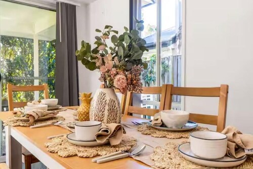 Coomera Comfort - Family Home Great for Play/Work