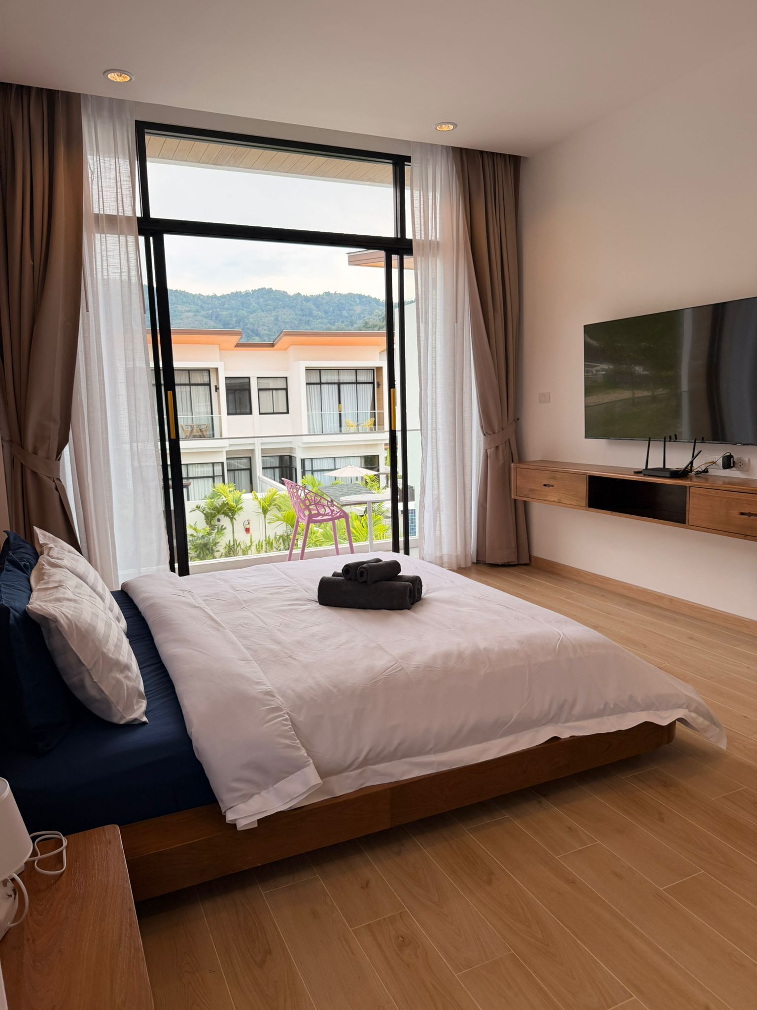 Staduitzicht vanuit accommodatie