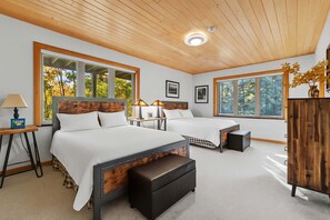 4 soveværelser, skrivebord, gratis Wi-Fi, sengetøj