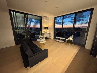 The Luxury Penthouse at Spring Square