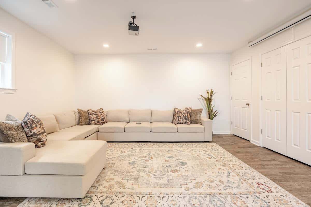TV, fireplace, video games, offices
