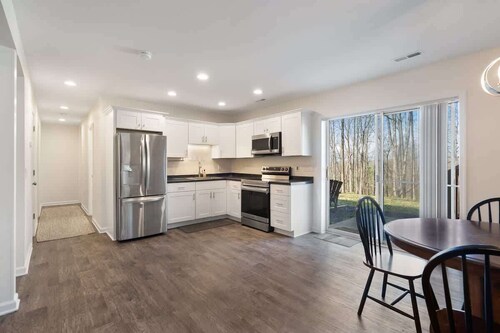 Baldwin Flat • Furnished 2BR • Long-Term Stays