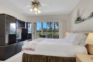 Een strijkplank/strijkijzer, gratis wifi, beddengoed