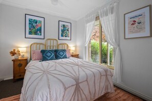 Fer et planche à repasser, Wi-Fi, draps fournis