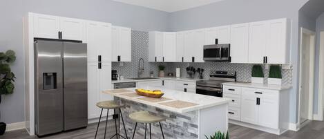 Réfrigérateur, micro-ondes, four, plaque de cuisson