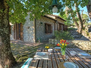 Outdoor dining - Sottopoggetto by Interhome (Roccastrada)