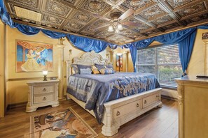 10 makuuhuonetta, työpöytä, silitysrauta/-lauta, ilmainen Wi-Fi