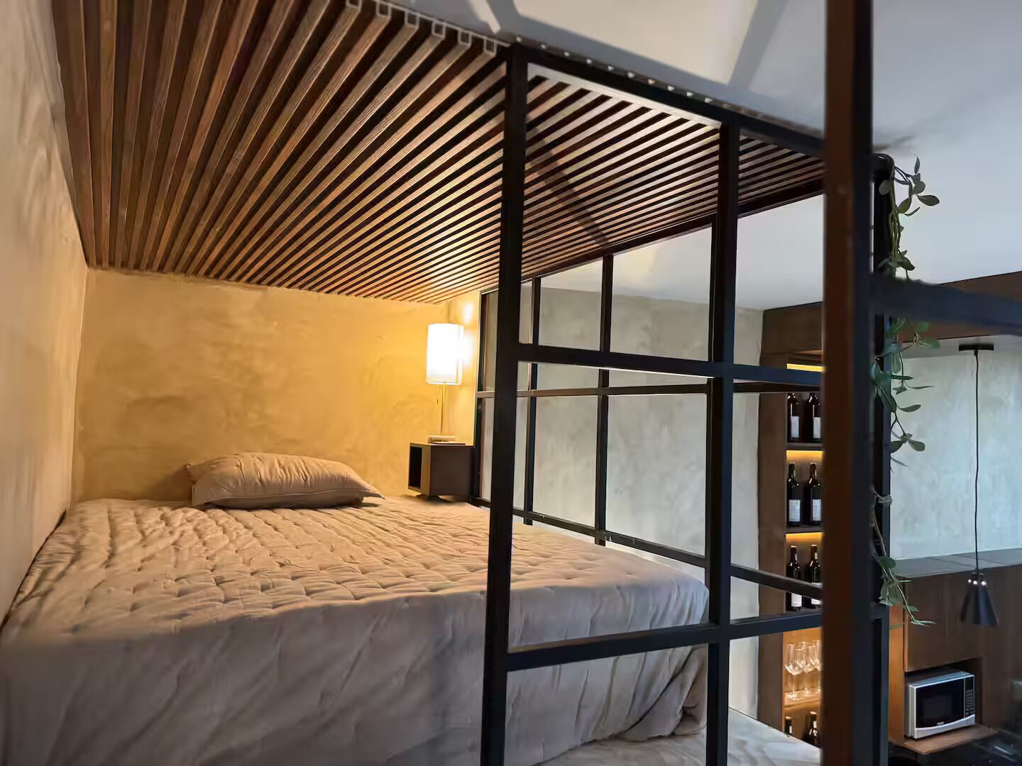 1 chambre, fer et planche à repasser, Wi-Fi, draps fournis