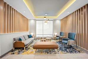 Lobby lounge - Towneplace Suites by Marriott Kernersville (Kernersville)