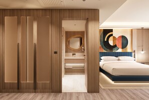 Premium bedding, minibar, in-room safe, desk