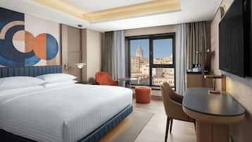 Hochwertige Bettwaren, Minibar, Zimmersafe, Schreibtisch