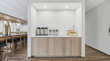 Desayuno continental incluido todos los días