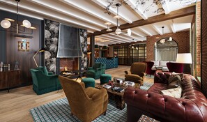 Área de estar no saguão