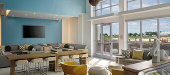 Element Pooler Savannah Airport