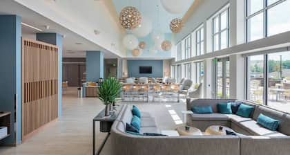 Element Pooler Savannah Airport