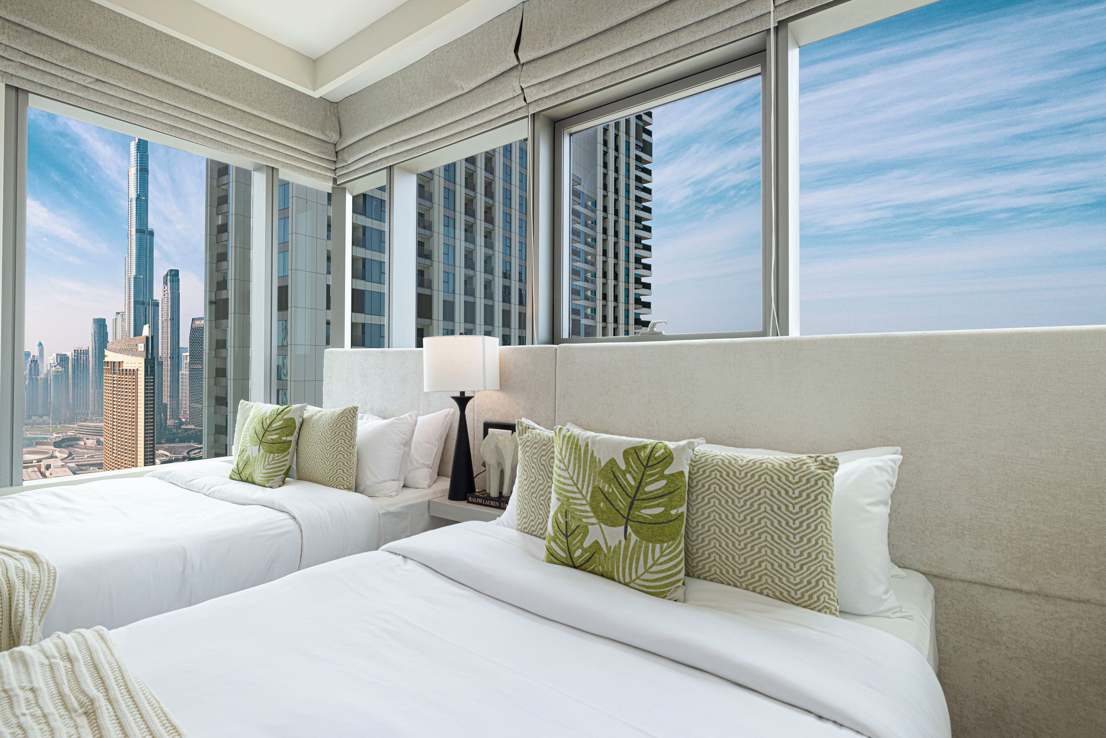 奢華公寓, 露台, 城市景 | 房內夾萬、遮光窗簾/窗簾、熨斗/熨衫板、免費 Wi-Fi