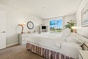 2 Schlafzimmer, Schreibtisch, Bügeleisen/Bügelbrett, kostenloses WLAN