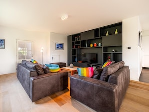 TV, ping pong - Stylish holiday home with cosy garden (Sint-Idesbald)