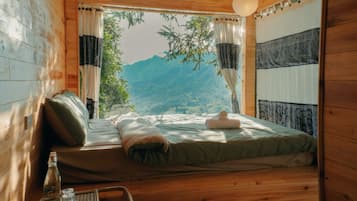 Premium bedding, free WiFi, bed sheets