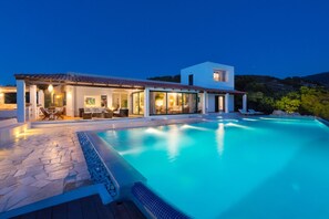 Villa | 6 habitaciones y escritorio 