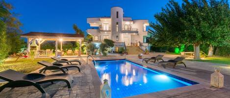 Villa | 4 bilik tidur