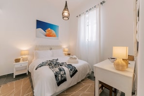 Maison, fumeur | 2 chambres, bureau