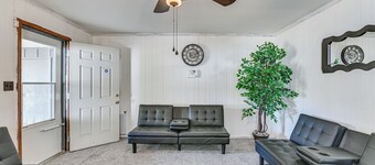 Pet-Friendly Eutaw Home Near Historic Square