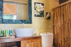 Bathroom - Nusa Majesty (Bali)