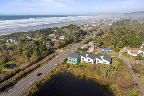 Imagen sin descripción, 3 de 38, botón