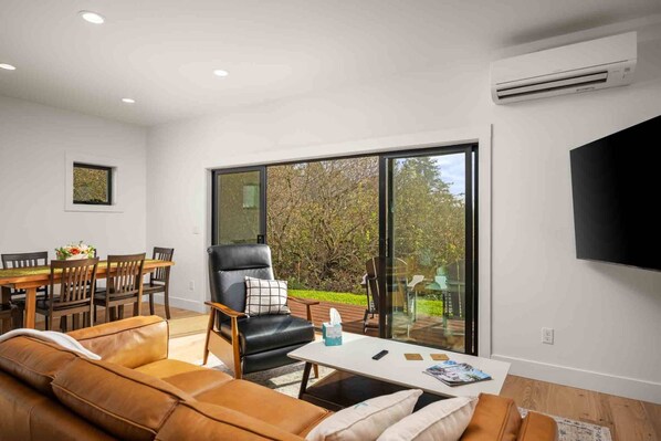 Unclassified image, 1 of 38, button