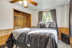 2 bedrooms, Internet, bed sheets
