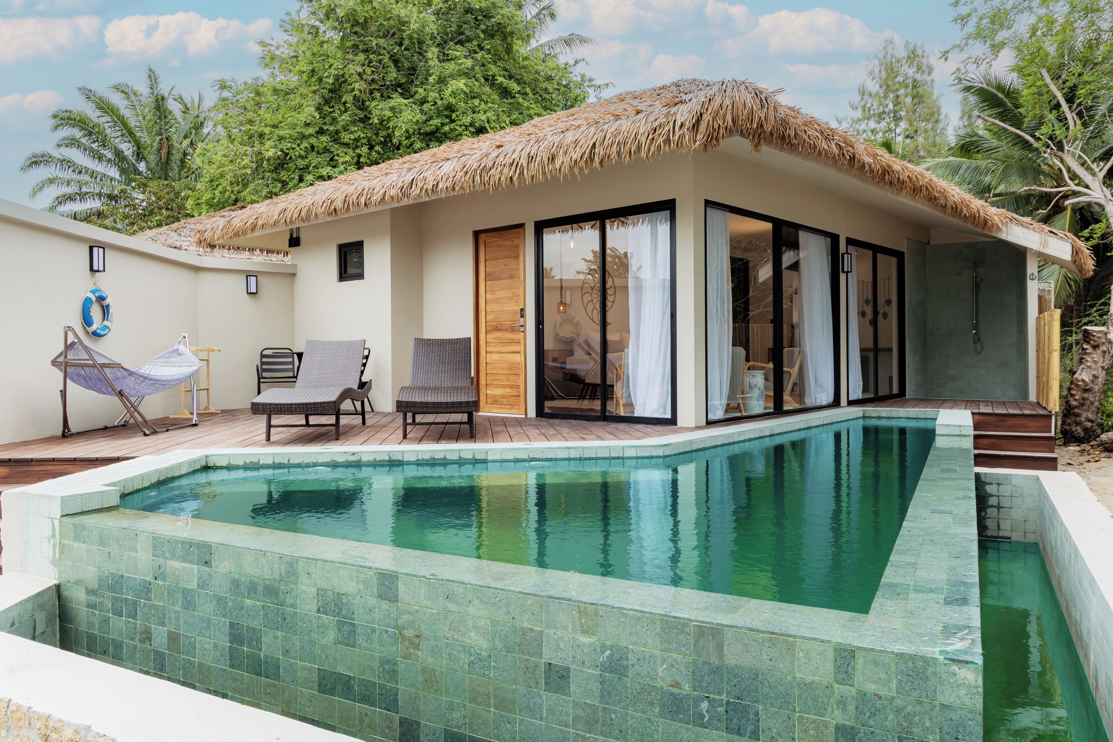 Beachfront Pool Villa